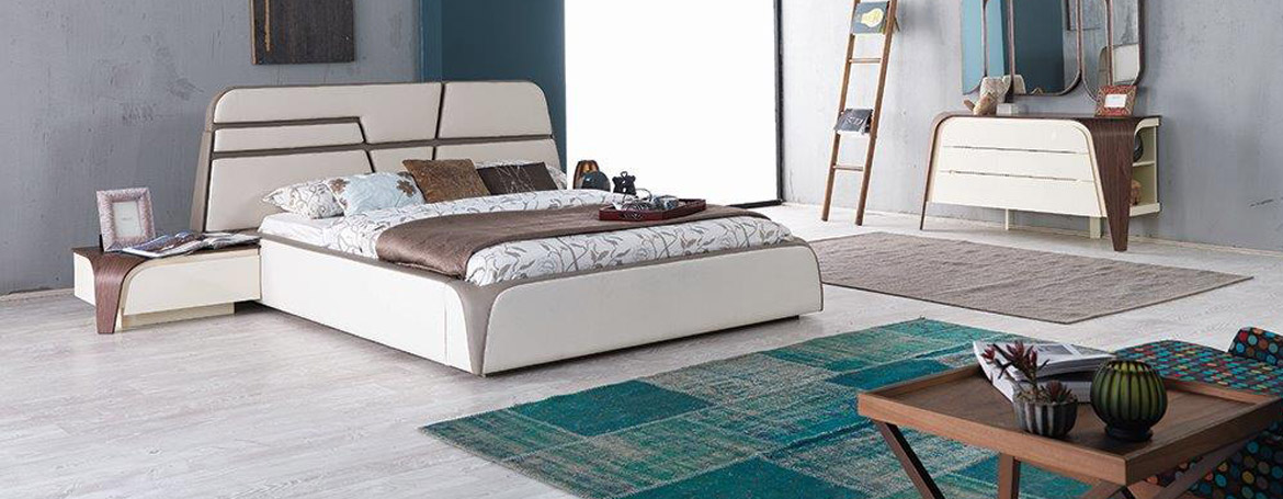 Polo Bed